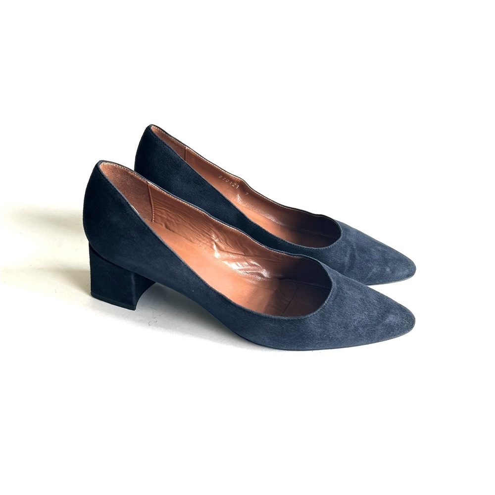 Aquatalia Pasha Navy Suede Pumps | Made in Italy | Waterproof | Size 9